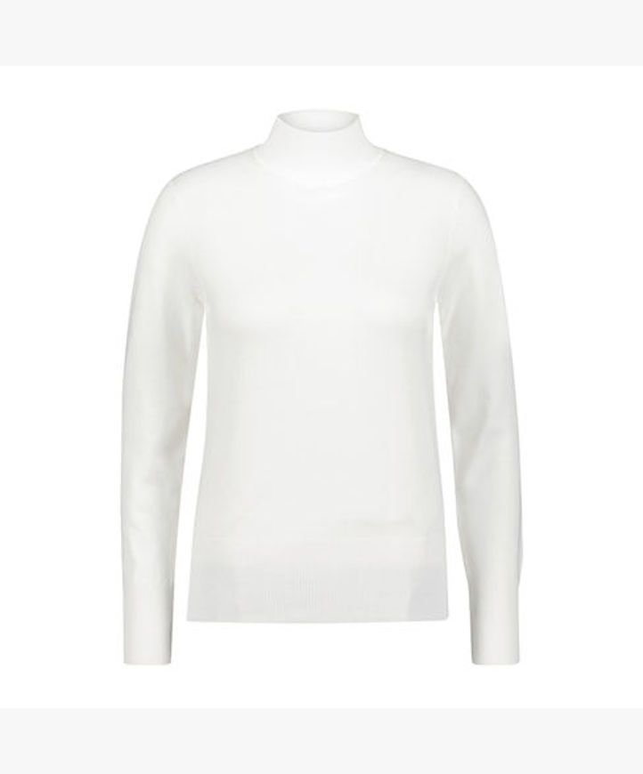 Red Button Strik Turtleneck
