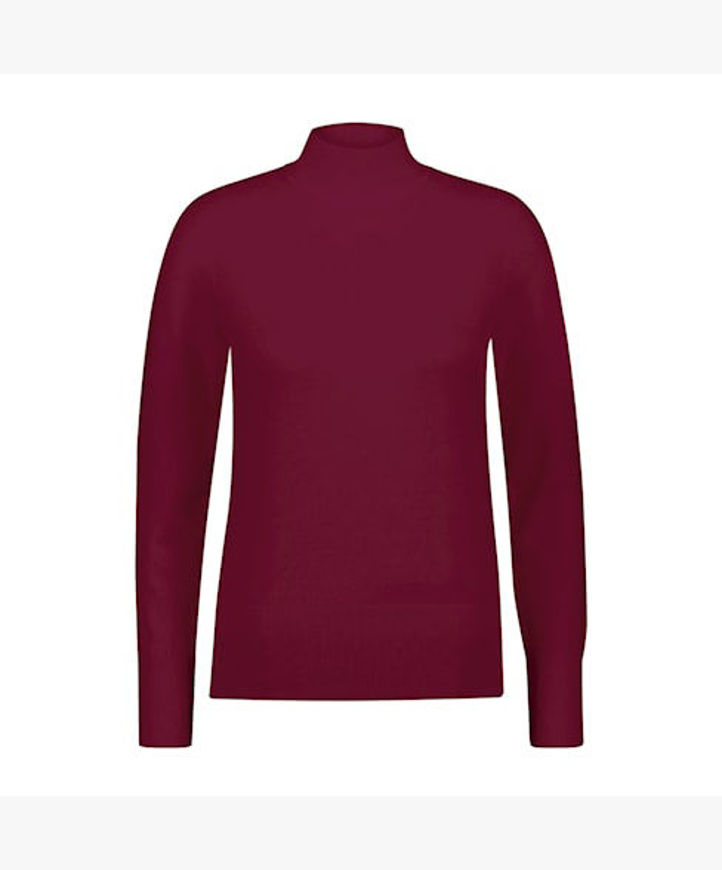 Red Button Strik Turtleneck